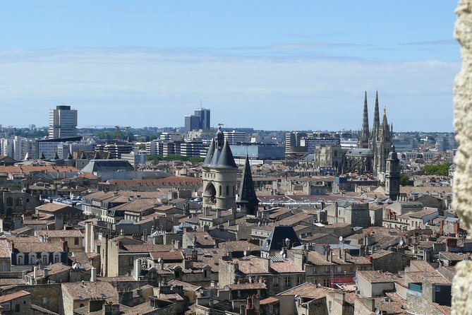 2-Hour Walking Tour of the City’s Iconic Sights and History - Place de la Bourse and the Garonne
