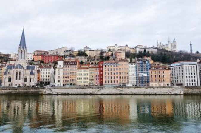 4h Complete Lyon Experience: E-Bike, Food Tasting & Old Town Walk - Why an e-bike is a smart way to meet Lyon