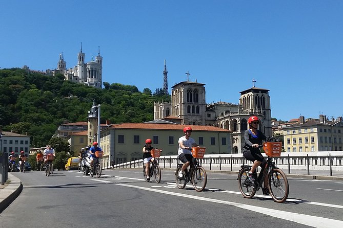 4h Complete Lyon Experience: E-Bike, Food Tasting & Old Town Walk - Place Bellecour puts Lyon on a grand scale