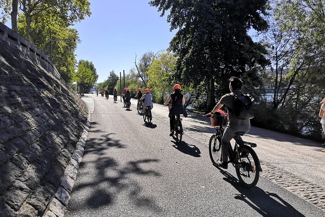 4h Complete Lyon Experience: E-Bike, Food Tasting & Old Town Walk - The Old Town walk explains why Lyon has UNESCO status