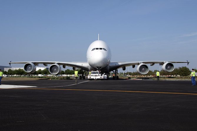 Aeroscopia Admission Ticket - Language, food, and comfort during the visit