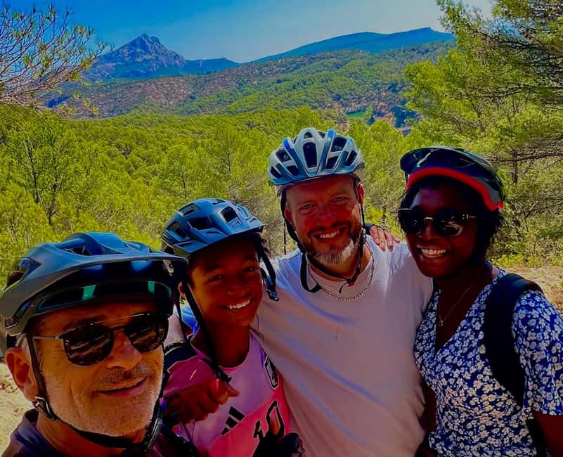 Aix-en-Provence: E-Bike Tour of Mount Sainte-Victoire - Vincent’s guiding style and the small-group advantage