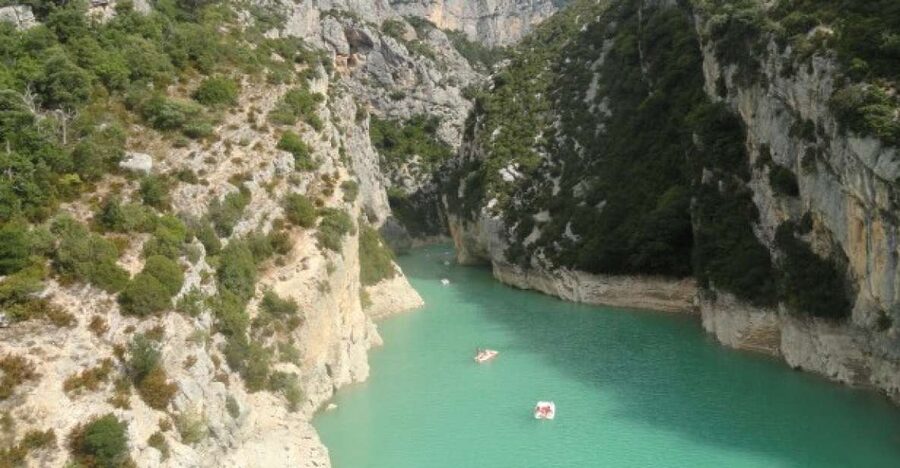 Aix-en-Provence: Verdon & Moustiers-Sainte-Marie Full-day - Crossing the Valensole Plateau