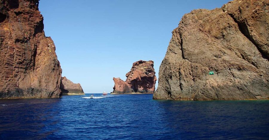 Ajaccio: Guided Scandola Nature Reserve Boat Tour - Two hours in Girolata, Corsica’s sea-only village