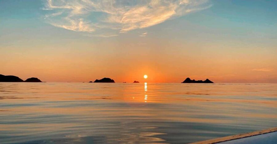 Ajaccio: Sunset Sea Trip to Sanguinaires Islands - Who should book this evening on the water