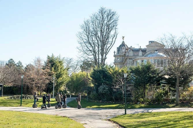 Amazing Paris Segway Tour - Group size, age rules, and comfort