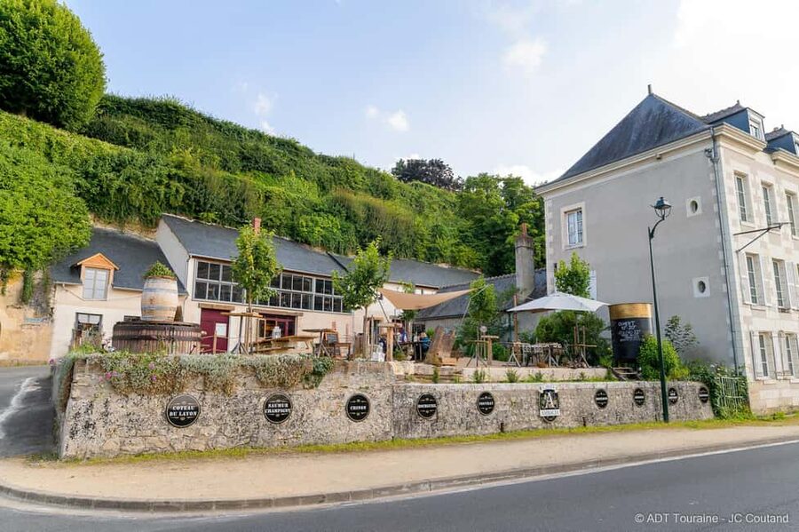 Amboise: Caves Ambacia Visit and Wine Tasting - The Vintages Odyssey puts Loire wine in context
