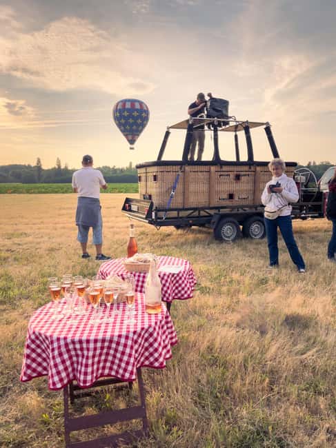 Amboise Hot-Air Balloon Sunset Ride over the Loire Valley - Watching the balloon rise before takeoff