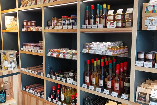 Annecy Food Tour – A Full French Meal Experience by Do Eat Better - Walking, weather, and group size