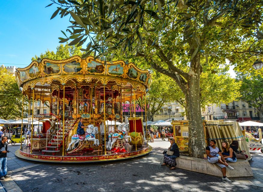 Avignon: Historic District Guided Food & Wine Walking Tour - Pont Saint-Bénézet and the finish at Pont d’Avignon