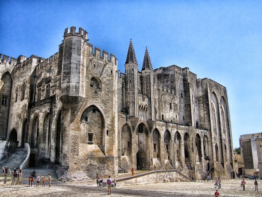 Avignon: Private Walking Tour – Discover History & Heritage - Is $235 per person good value?