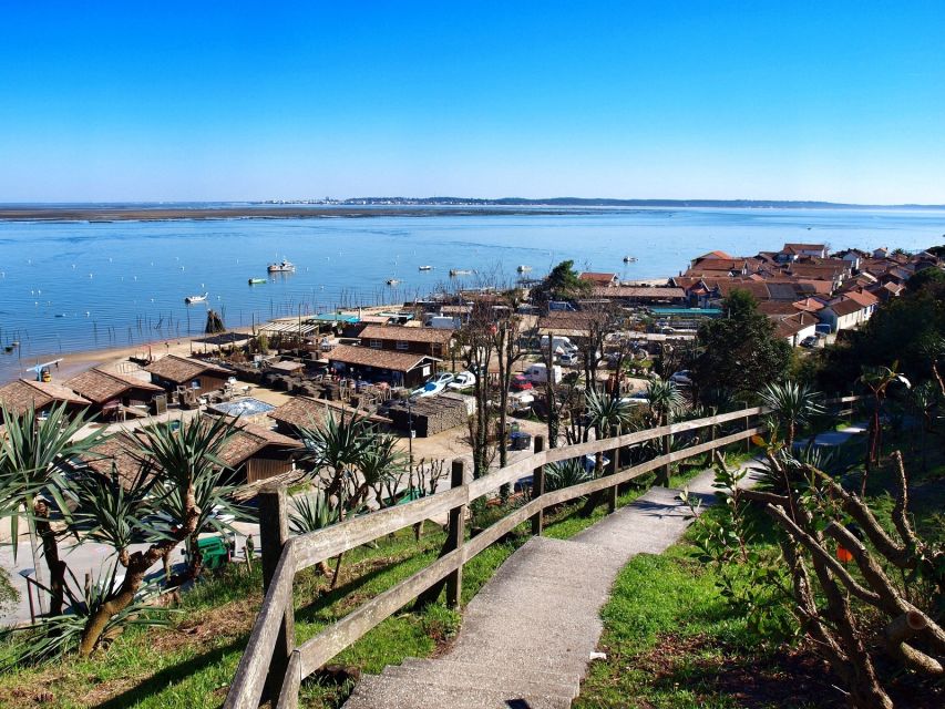 Bay of Arcachon: Guided Food Tour - Alain’s stories give the walk its shape