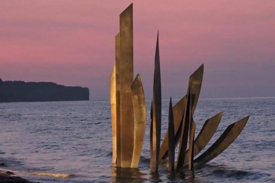 Bayeux: Normandy D-Day Landing Beaches Full-Day Guided Tour - Utah Beach gives you time to pause
