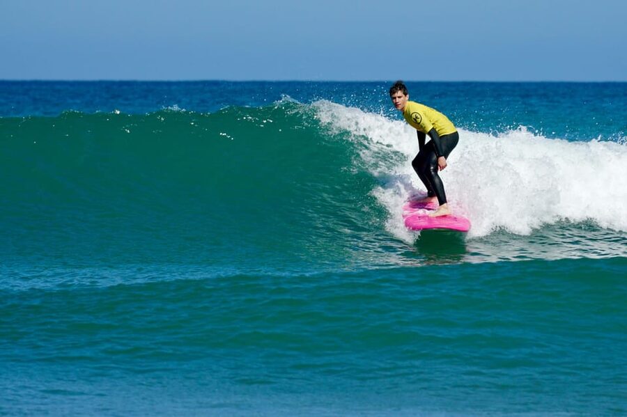 Biarritz: 1.5-Hour Group Surf Lesson - Timing follows the tide, not your itinerary