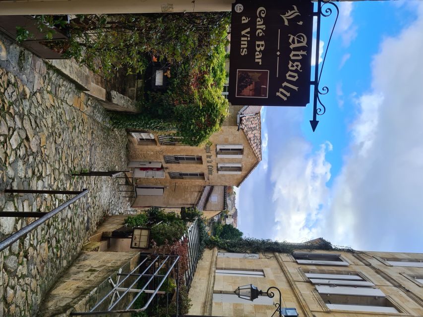 Bordeaux Full Day Wine Tour - 3 Wineries & Picnic Lunch - Meeting at Bordeaux Tourist Office