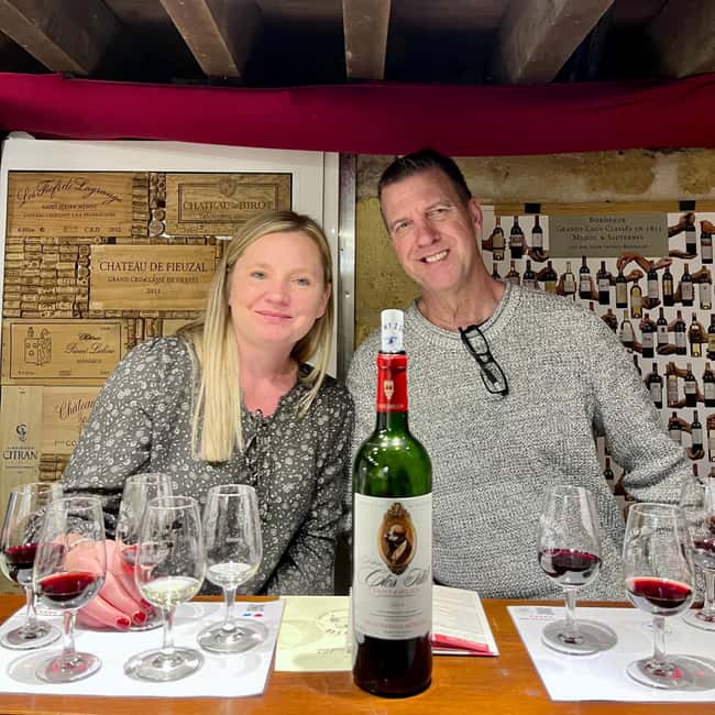 Bordeaux: Guided Bordeaux Wine Tasting Class with 6 Wines - Food pairings that have a practical purpose