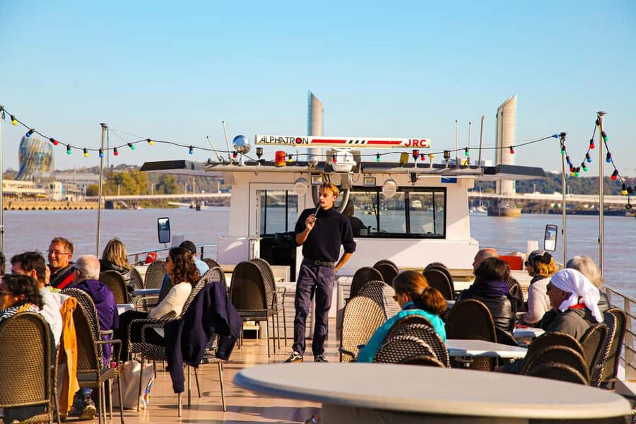 Bordeaux: Guided Wine and Canelé Discovery Cruise - Value at $22 per person