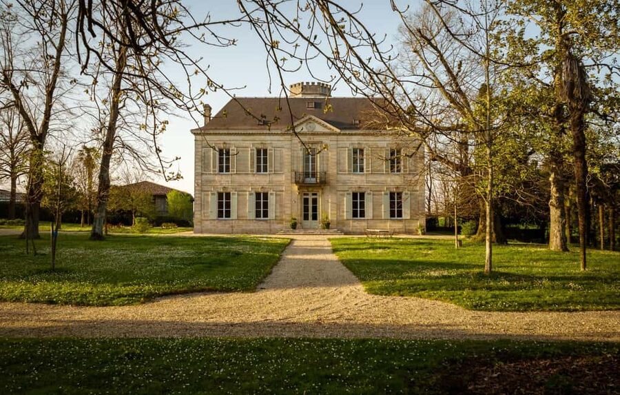 Bordeaux: Half-Day Margaux Tour with Wine Tastings - The guides make the difference
