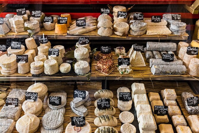 Bordeaux Old Town Food and Wine Tour - Why the small group matters