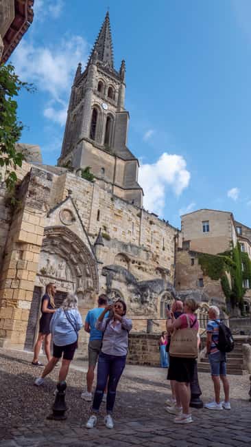 Bordeaux: Saint-Emilion and Medoc Full-Day Wine Experience - Crossing to Médoc and Margaux
