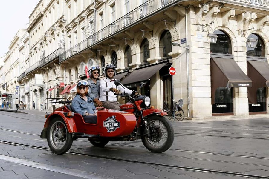 Bordeaux: Sightseeing by Side Car - Place de la Bourse and the Riverfront