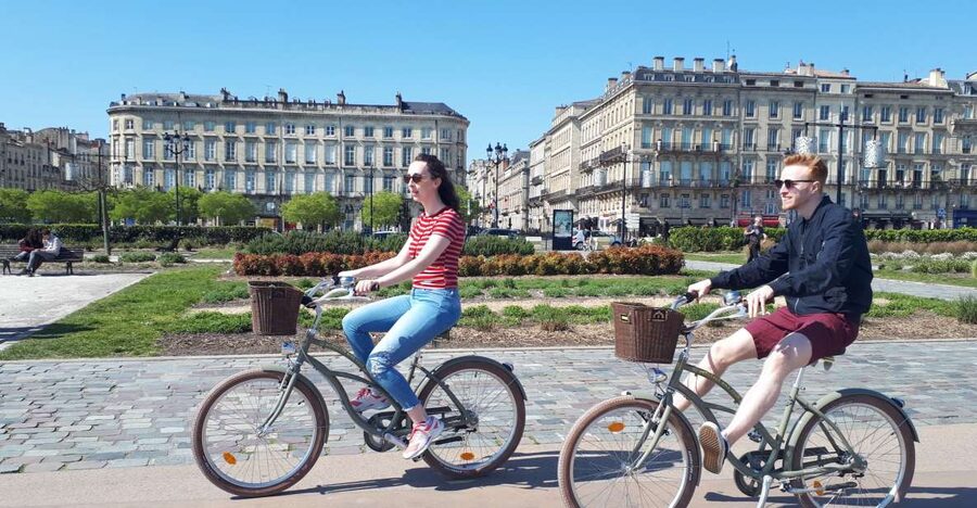 Bordeaux: Top Landmarks & Historic Bike Tour - Chartrons and the old wine trade