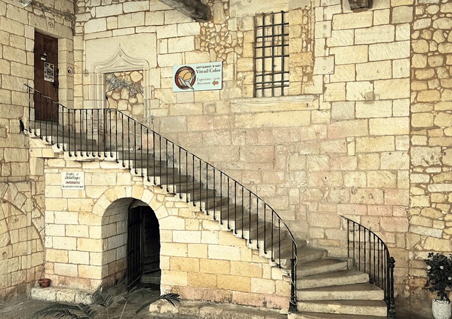Bordeaux : Unforgettable Saint Emilion Half Day Wine Tour - Should you book the Saint Emilion half-day tour?