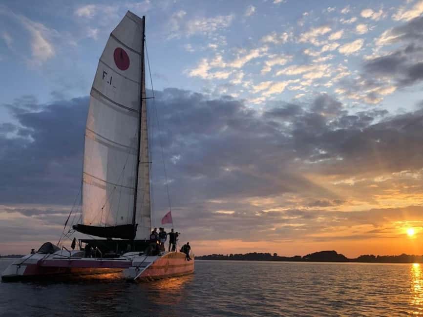 Brittany: Glénan Archipelago Sailing Day - Seven hours of sea, shore, and open views