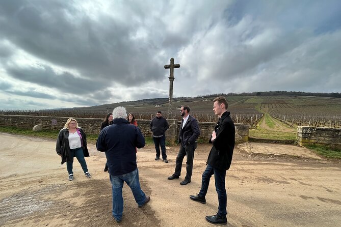 Burgundy Grand Crus Route Day Tour - 14 Wines Tastings in Domains - A short stop at Clos de Vougeot