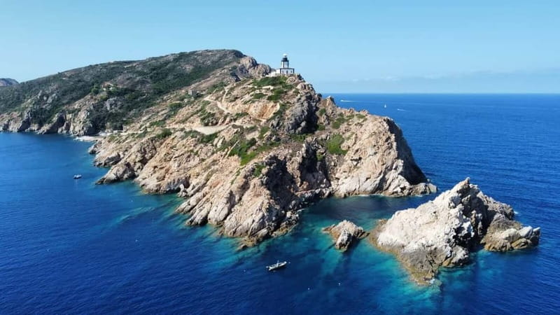 Calvi: Underwater journey at the edge of a natural reserve - One hour to explore at your own pace