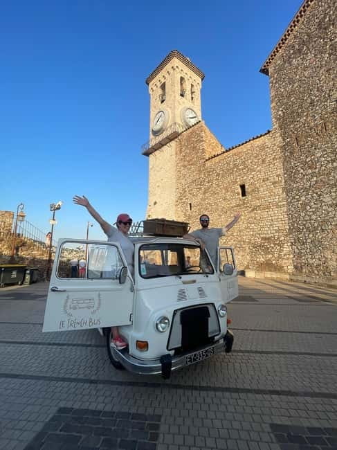 Cannes: City Tour in a Vintage Bus - The Palais des Festivals and the Cannes film scene