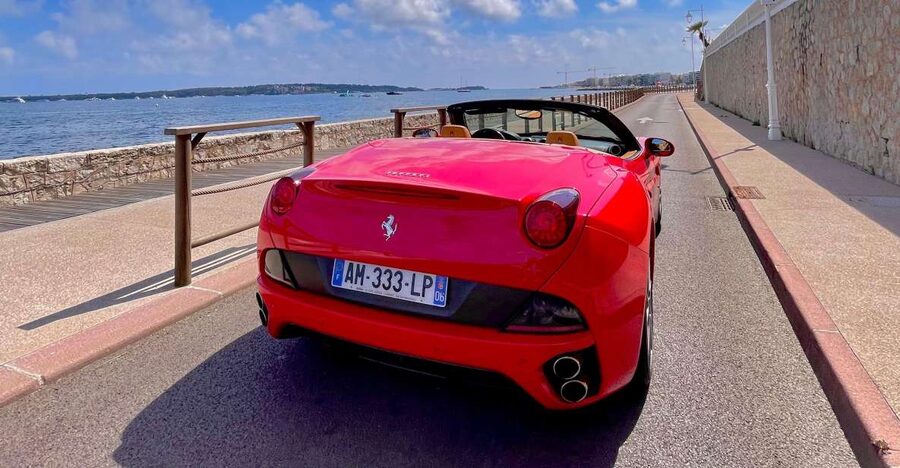 Cannes : Visite guidée en Ferrari sur les routes de Cannes - Who should book this Cannes ride?