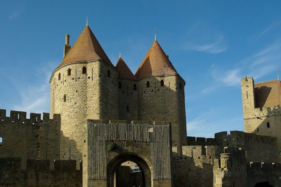 Carcassonne: Private Guided Tour of the Medieval Fortress - Should you book the two-hour or three-hour option?