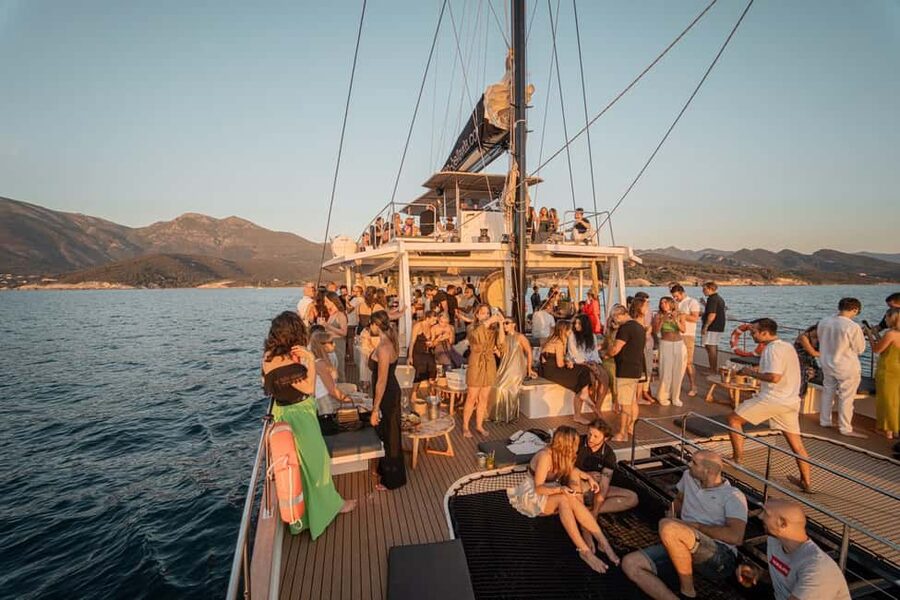 Catamaran half-day excursion - Is $84 a fair price?