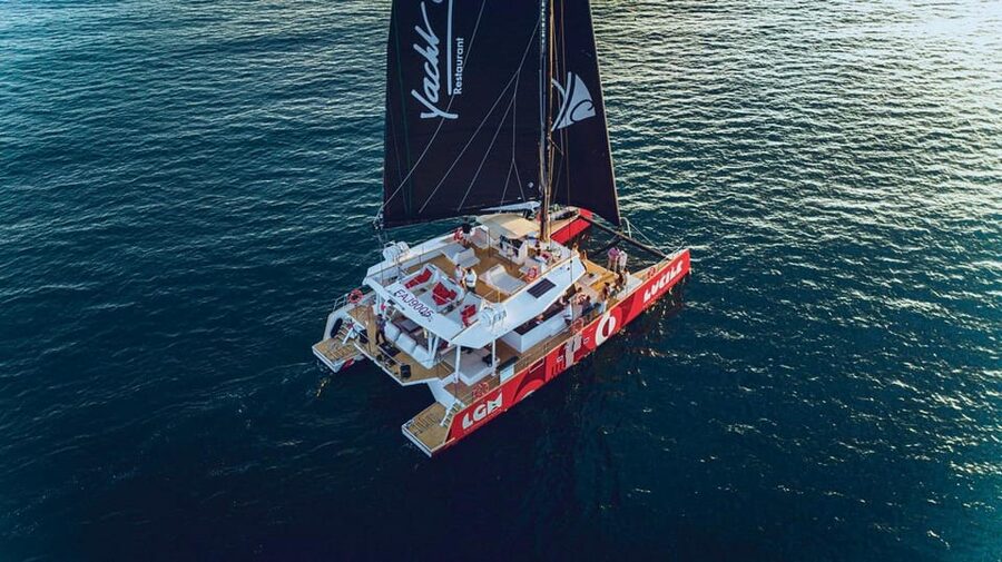 Catamaran Lucile | La Grande Motte Guided tours of the ports - Comfort, timing, and the small details