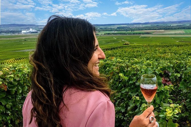 Champagne Day Trip from Paris with 8 Tastings & Lunch - The morning ride from Paris to Reims or Epernay