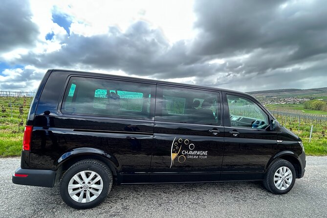 Champagne Munoz Bruneau : Half Day Visit and Tasting - Why the small group changes the experience