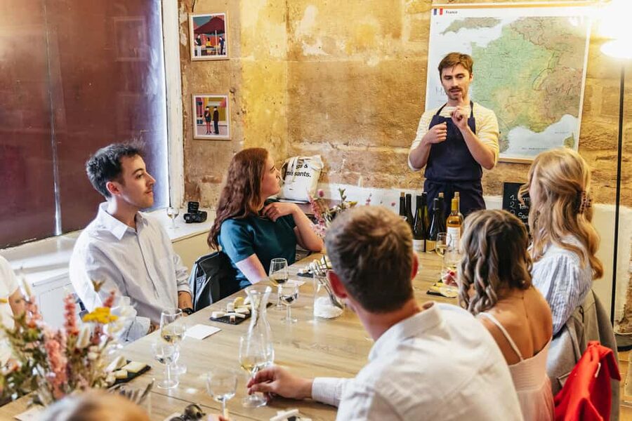 Cheese & Wine Tasting in Montmartre with Local Cheesemonger - What the pairing lesson gives you