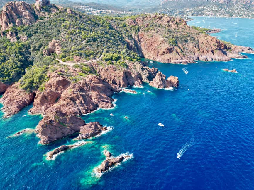 Côte d'Azur: Evening Catamaran Cruise with Aperitif - Leaving the marina and seeing the Côte d’Azur from offshore