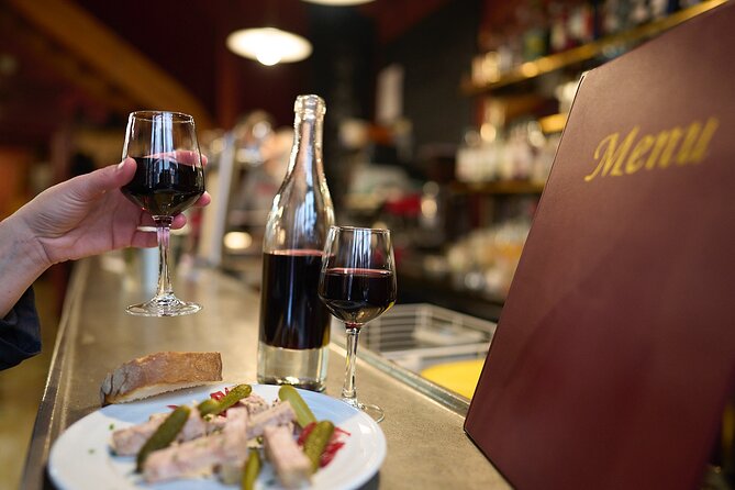 Cultural Food & Wine Tour, in the famous Halles Bocuse - Starting at Les Halles de Lyon Paul Bocuse