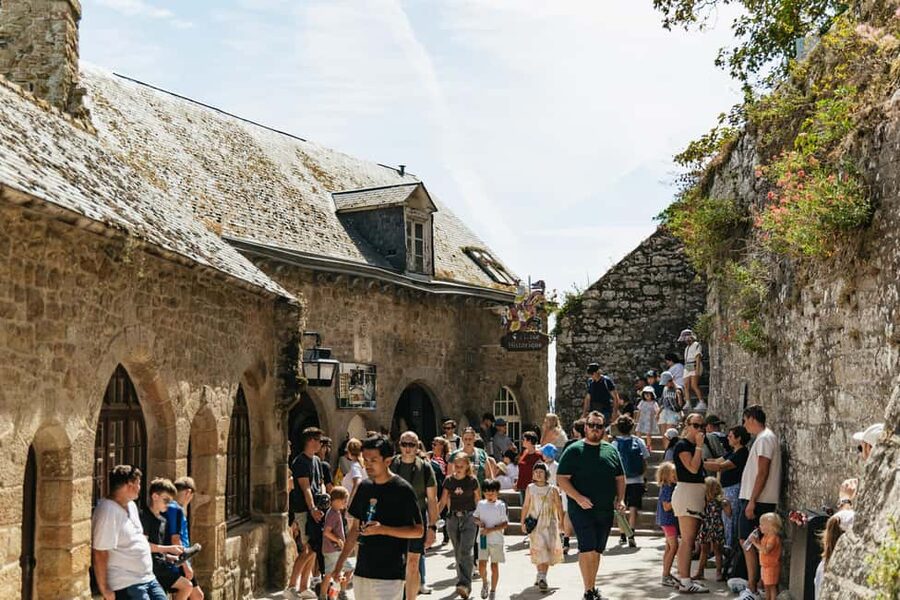 Day Trip to Mont-Saint-Michel from Paris - Why Mont-Saint-Michel earns a full day from Paris