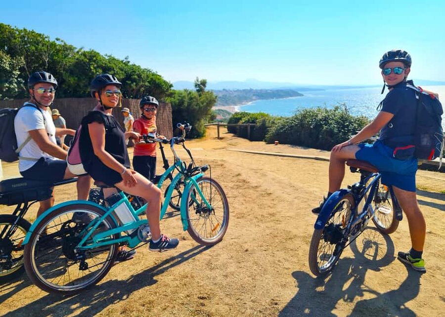 E-bike Guided Tour Biarritz & small villages - Who should book this ride?