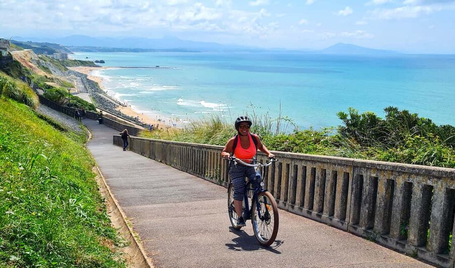 E-bike Guided Tour Biarritz & small villages - Getting started in Bidart