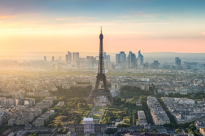 Eiffel Tower Dedicated Reserved Access Top or 2nd floor by lift - What the Eiffel Tower visit actually feels like