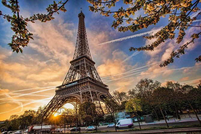 Eiffel Tower Dedicated Reserved Access Top or 2nd floor by lift - Daytime, sunset, and weather choices