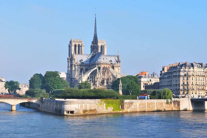 Eiffel Tower Summit Option with Seine River Cruise and City Tour - One hour on the Seine