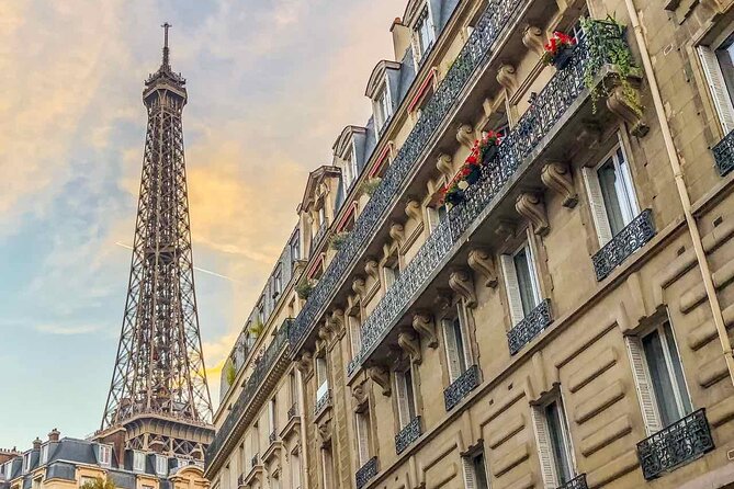 Eiffel Tower with Optional Summit Access by Lift - Queues, security, and the lift ride