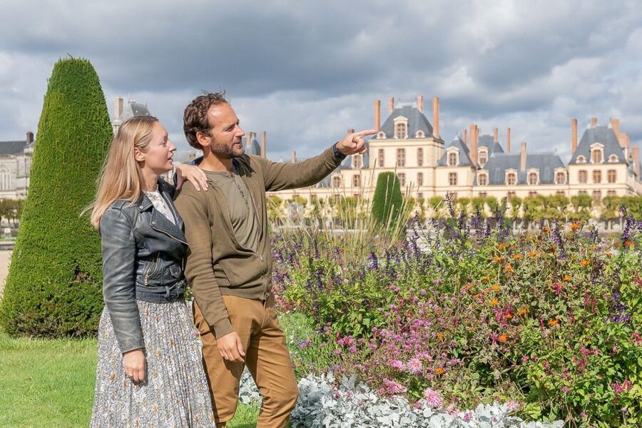 Fontainebleau & Vaux-le-Vicomte Châteaux Day Tour from Paris - Fontainebleau, seven centuries of royal life
