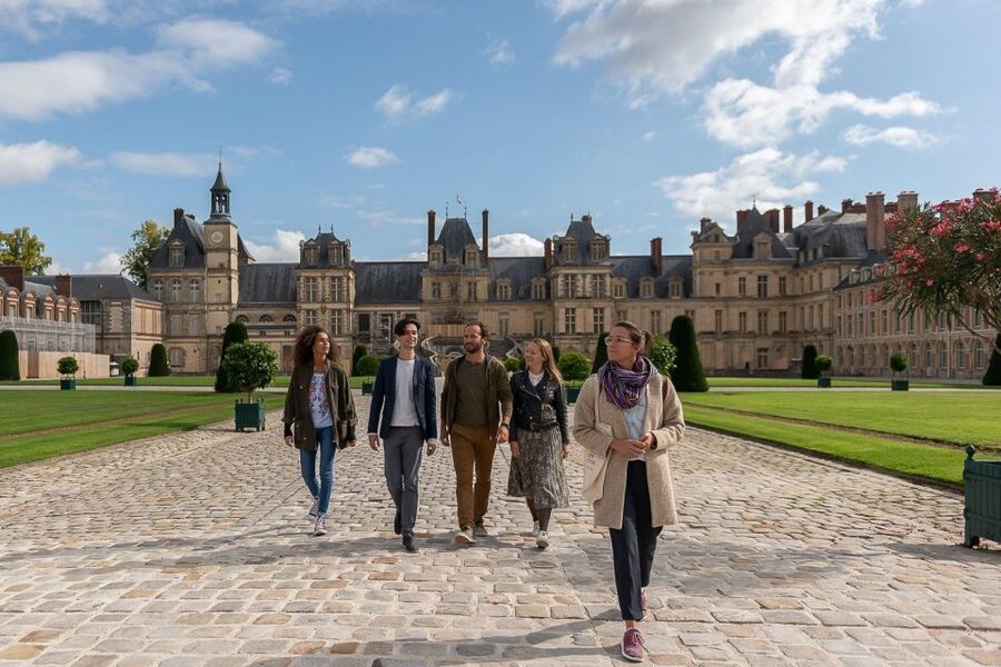 Fontainebleau & Vaux-le-Vicomte Châteaux Day Tour from Paris - What the $123 price really covers