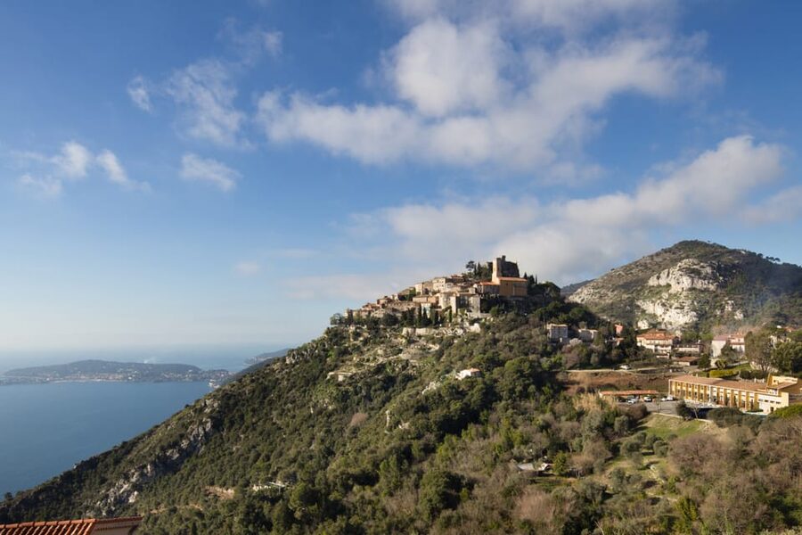 Fragonard Eze: Perfume Making Class and Factory Tour - Meeting the guide at Fragonard
